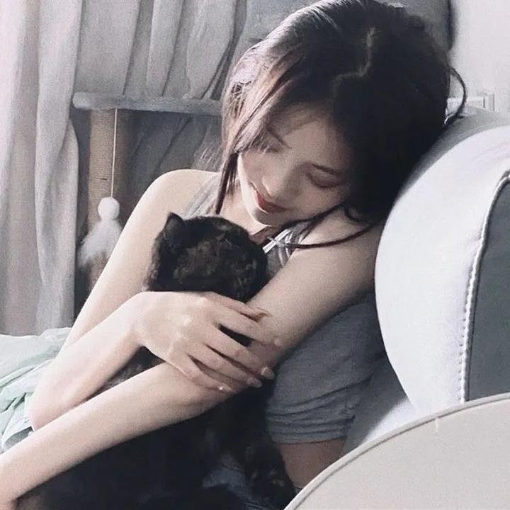 爱很真水很深